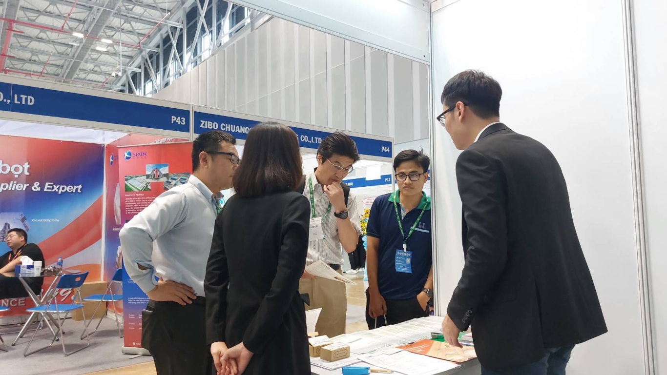 Many paper manufacturers have attended SMS Exhibition.jpg