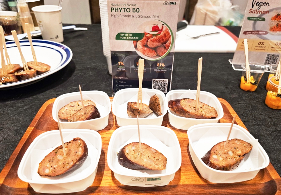 Sausage from PHYTO 50 as partial meat substitute.jpg